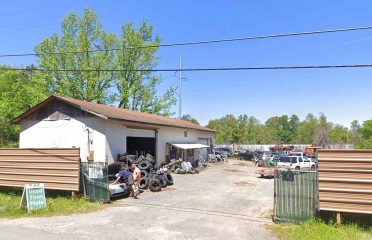 Steve's Auto Salvage at 4401 W Barraque St, Pine Bluff, AR 71602